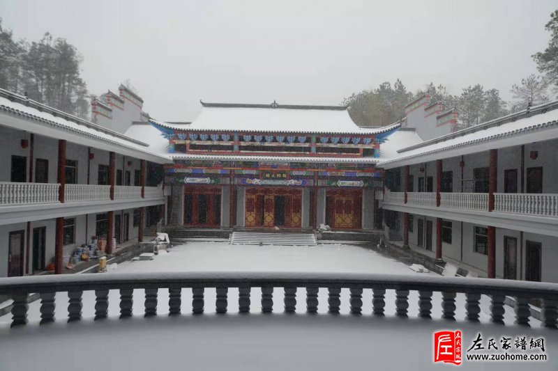 长丰左氏宗祠雪景