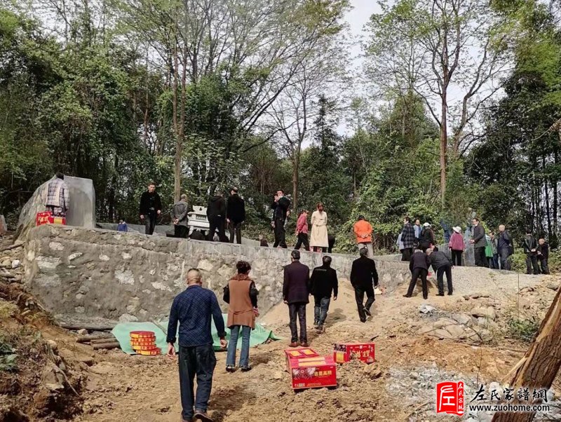 湖南株洲悠县鸾山济美堂左氏清明祭祖